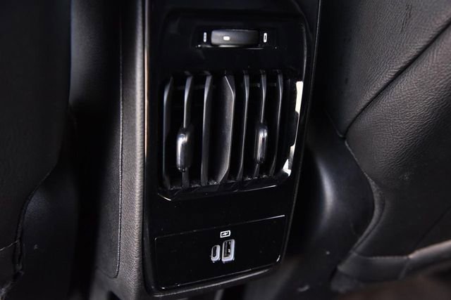 Used 2025 Jeep Compass Latitude w/ Sun & Sound Group AWD/4WD image 25