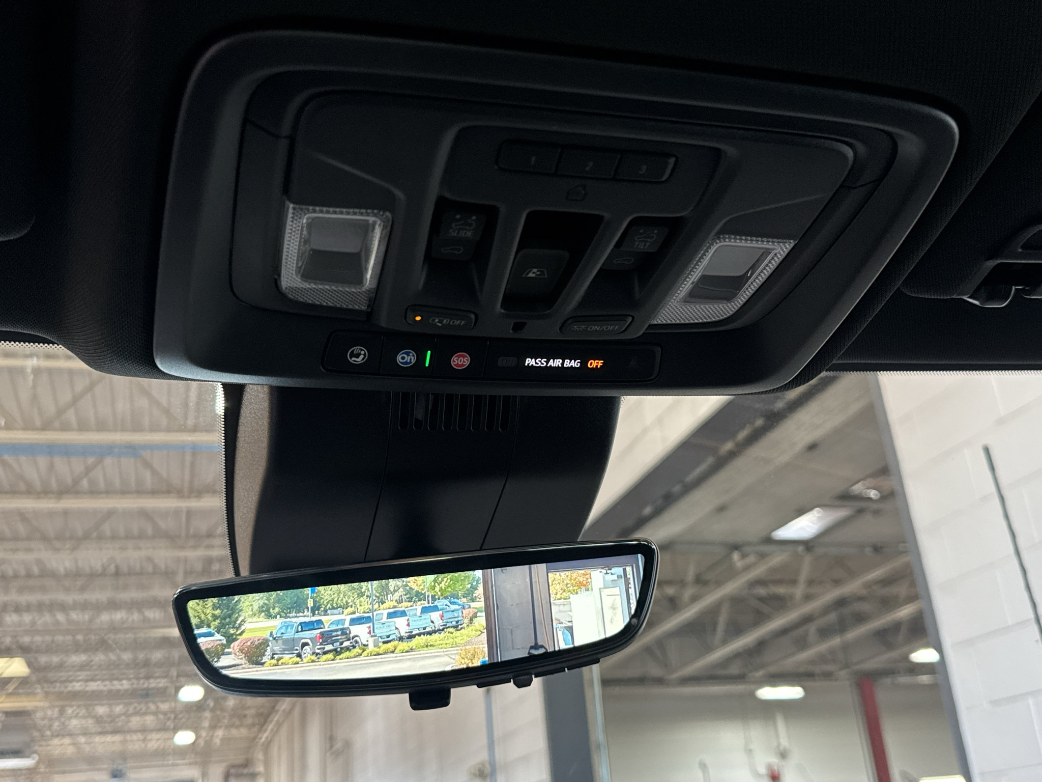 New 2026 GMC Sierra 2500 AT4 w/ AT4 Premium Plus Package AWD/4WD image 42