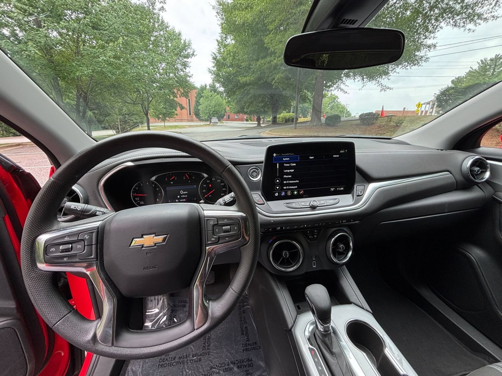 Used 2025 Chevrolet Blazer LT FWD image 28