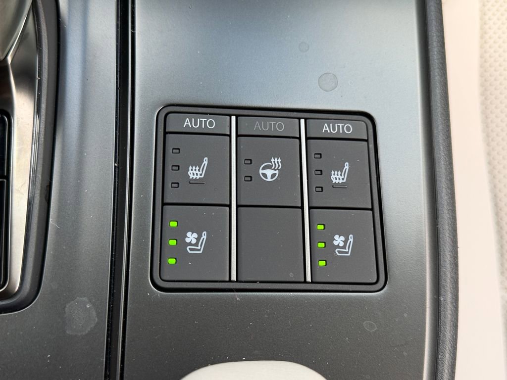 Used 2025 Lexus UX 300h AWD w/ Cold Area Package image 28