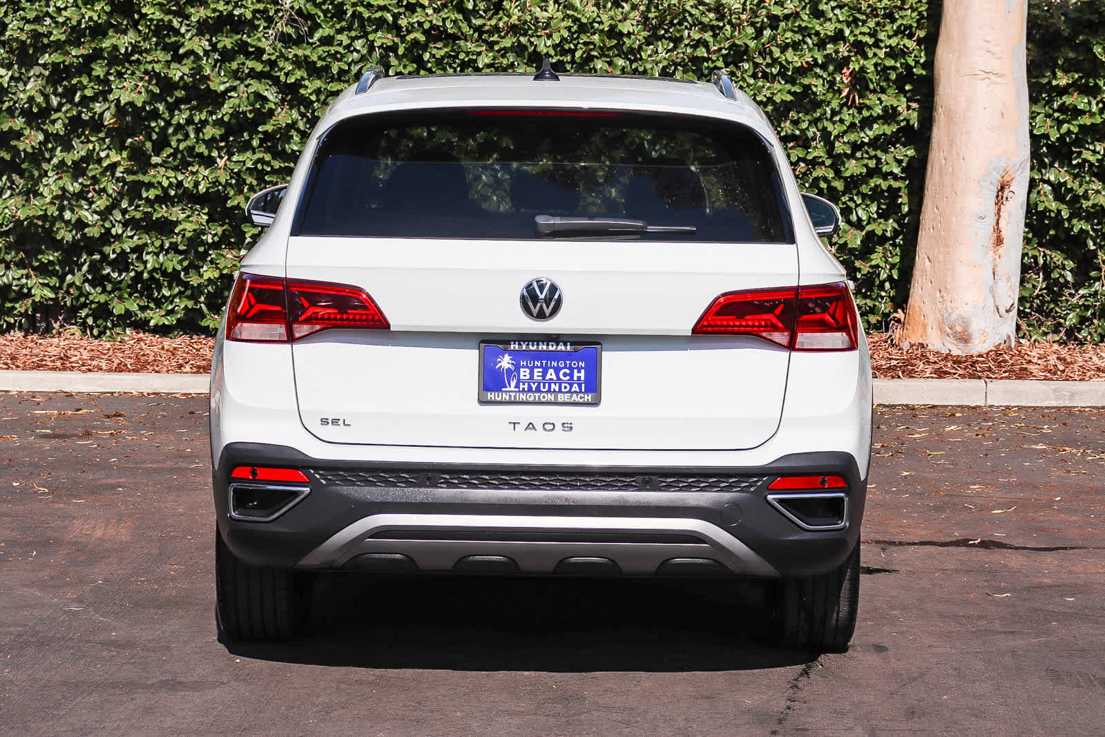 Used 2022 Volkswagen Taos SEL FWD image 7
