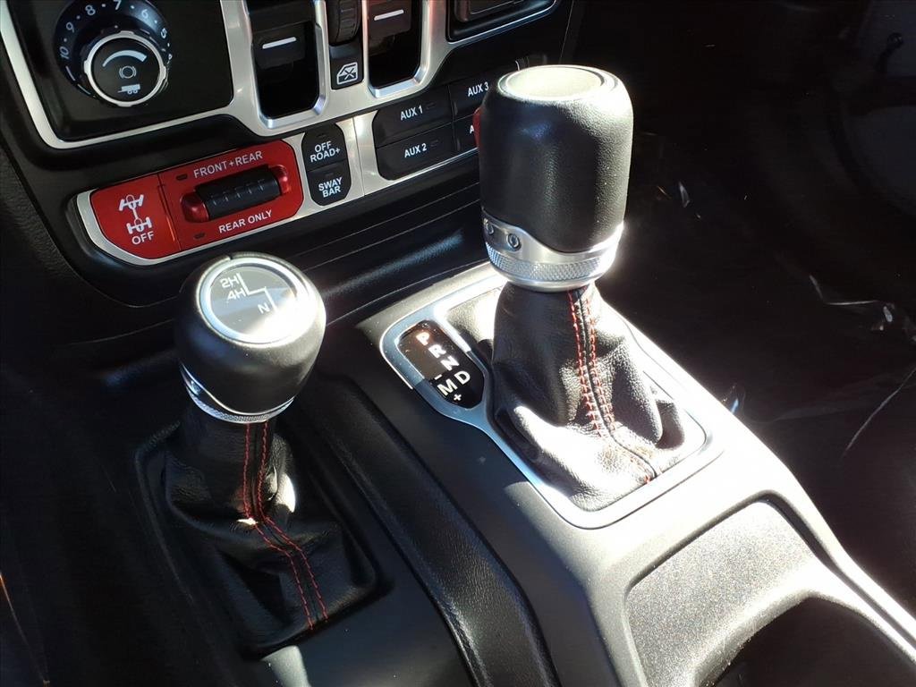 Used 2022 Jeep Gladiator Rubicon w/ LED Lighting Group image 16