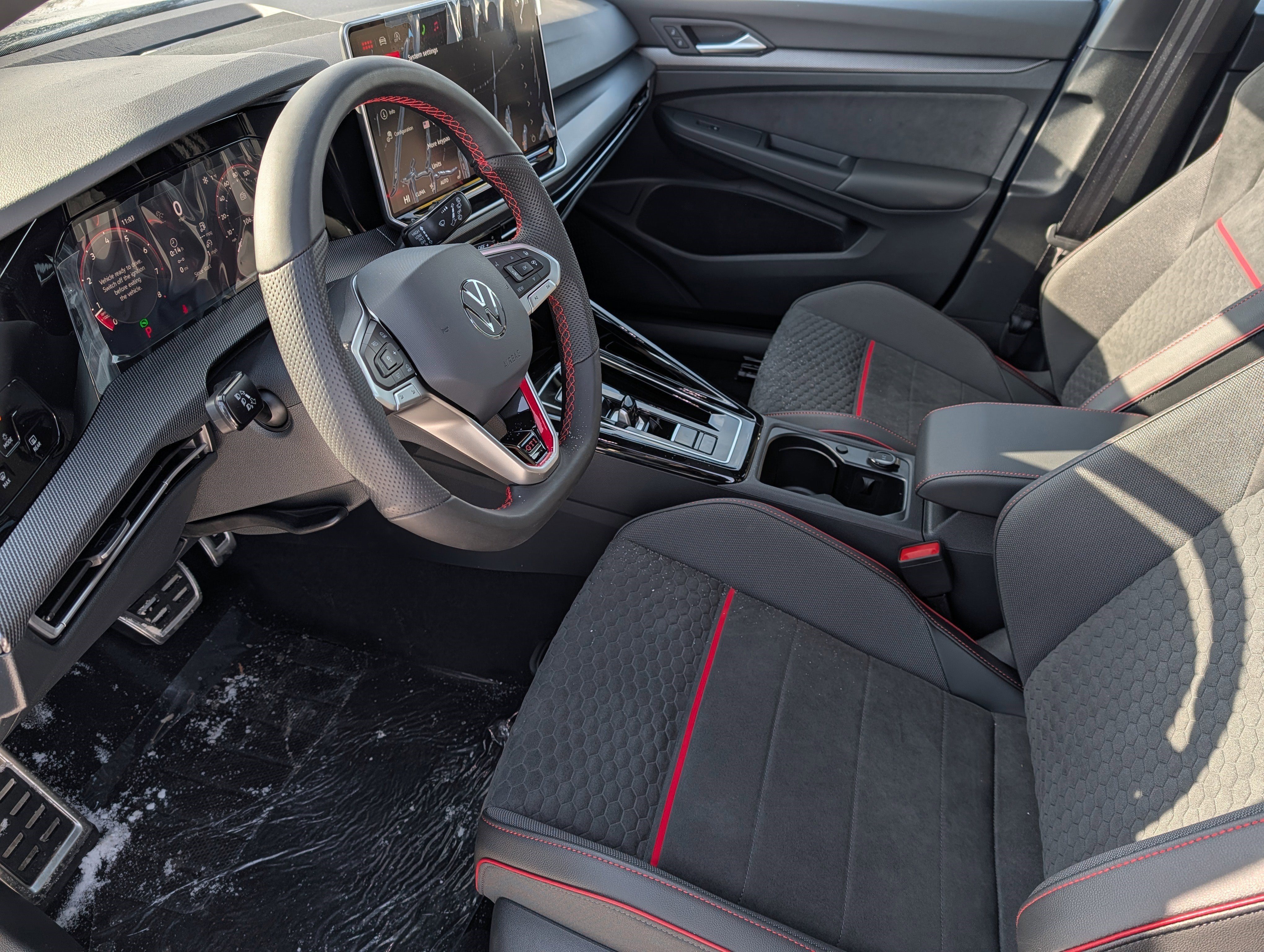 New 2026 Volkswagen GTI SE FWD image 7