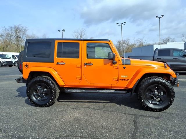 Used 2012 Jeep Wrangler Unlimited Sahara AWD/4WD image 8