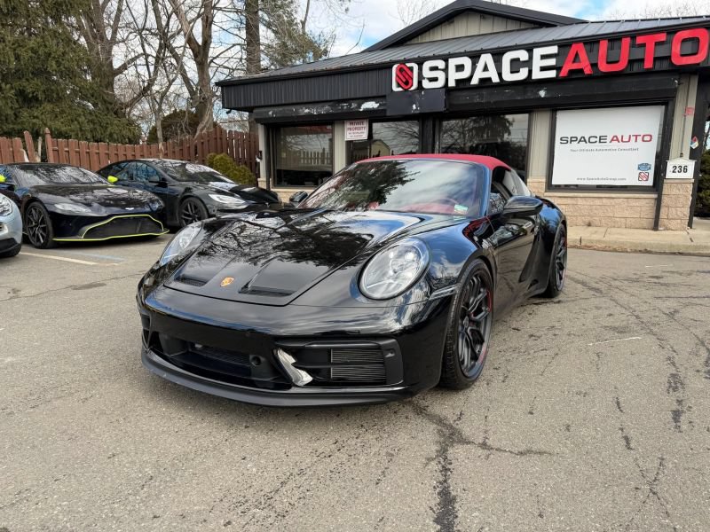 Used 2022 Porsche 911 Targa 4S w/ Premium Package AWD/4WD image 2