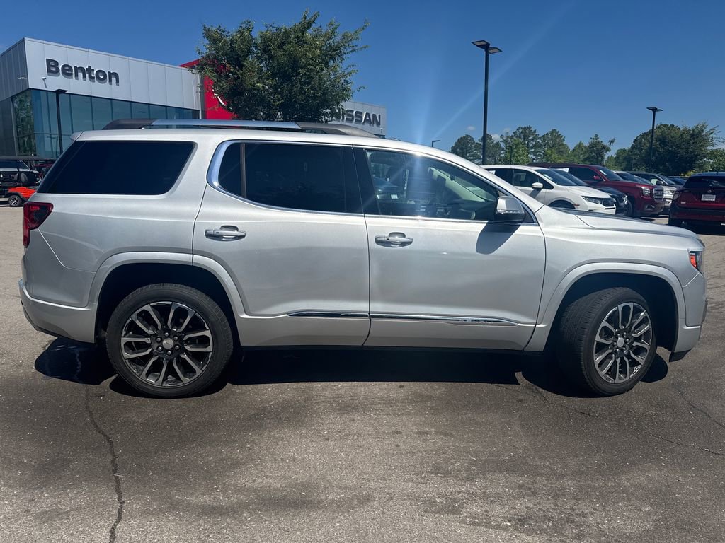 Used 2020 GMC Acadia Denali AWD/4WD image 2