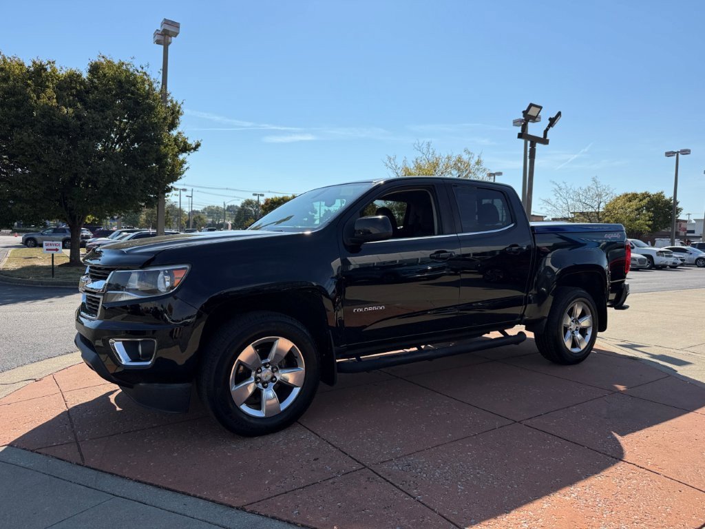 Used 2018 Chevrolet Colorado LT w/ LT Convenience Package AWD/4WD image 3
