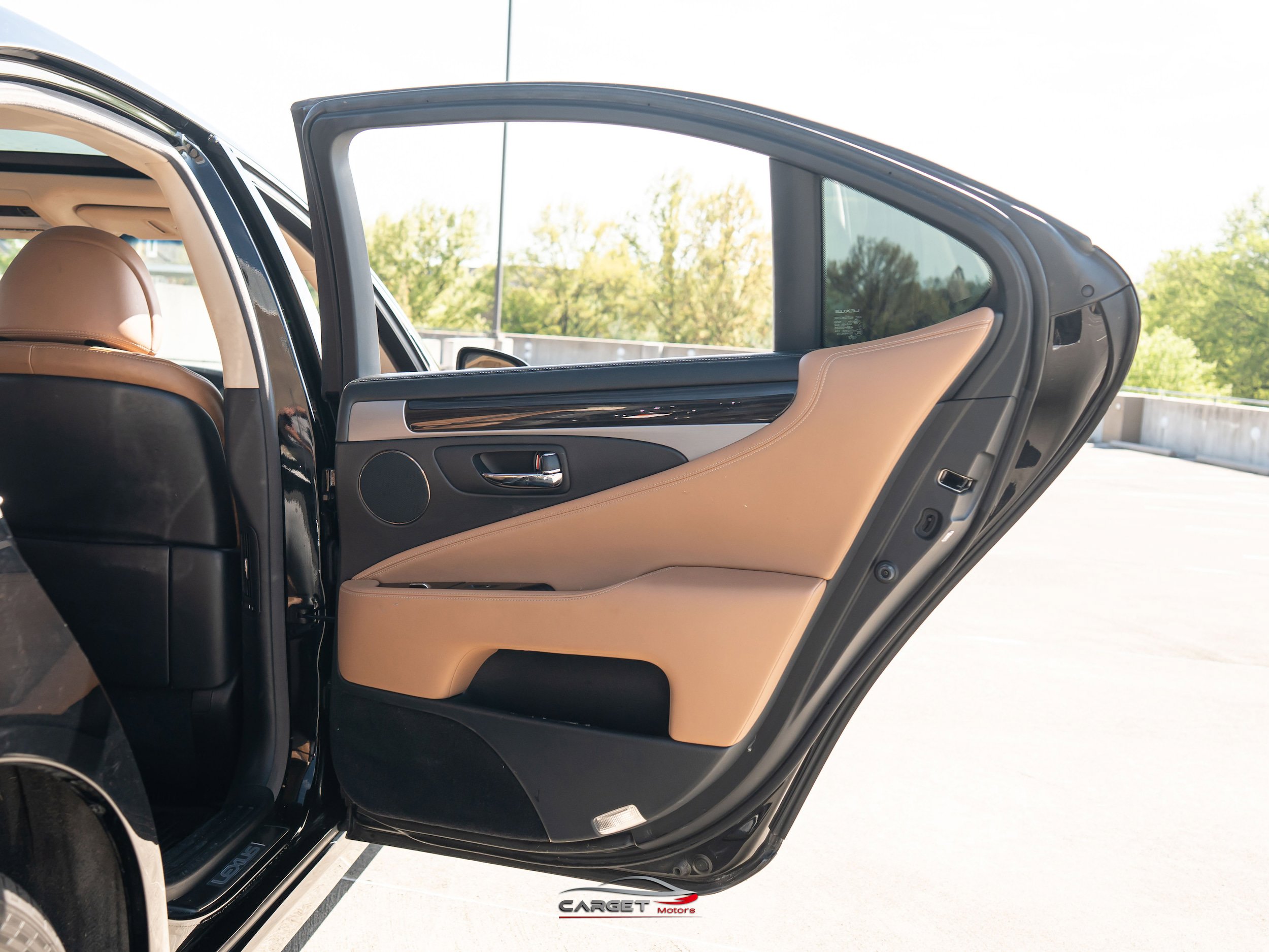 Used 2015 Lexus LS 460 AWD w/ Comfort Package image 42