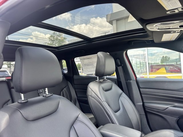 New 2024 Jeep Compass Limited w/ High Altitude Package image 11