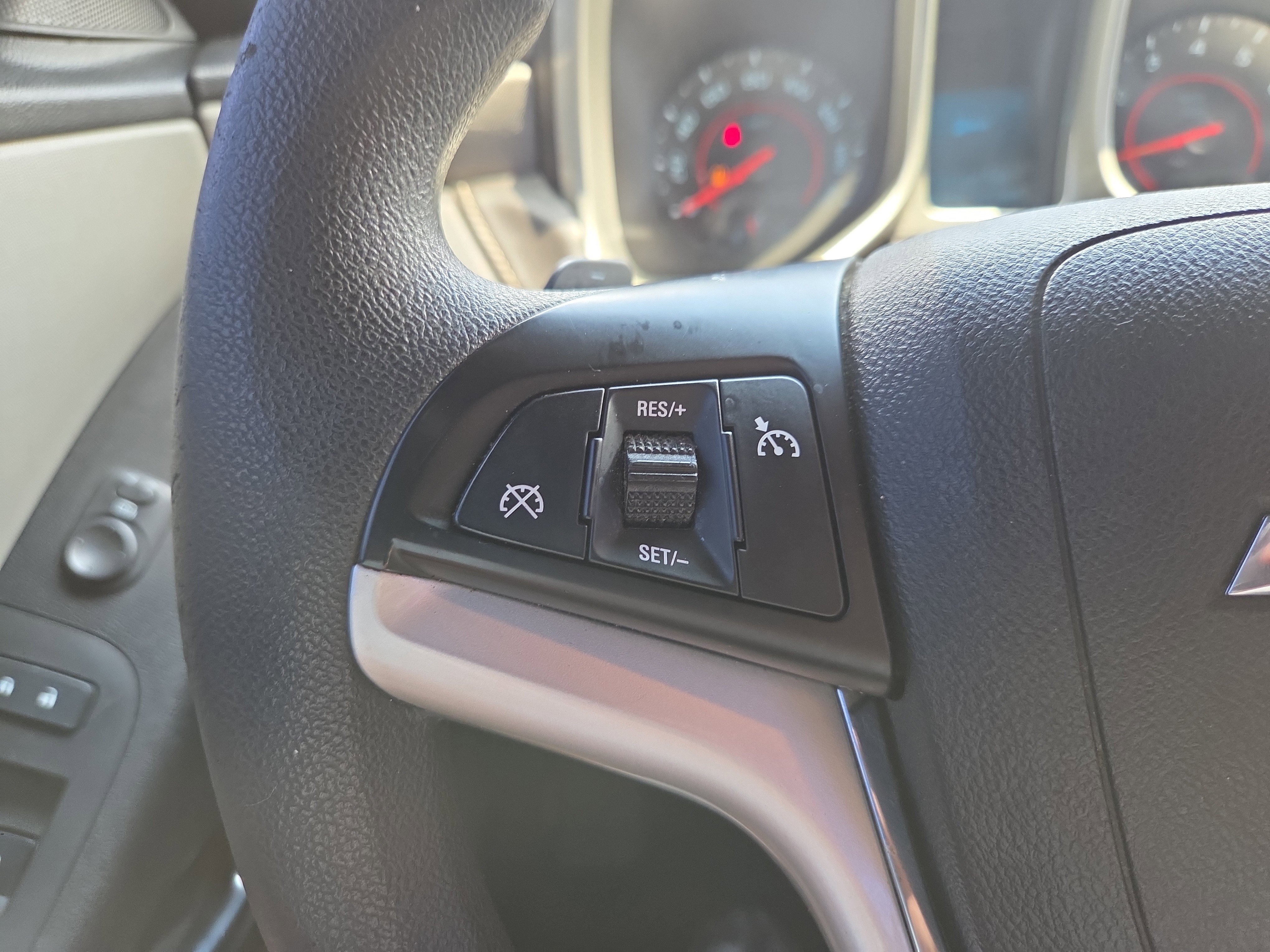 Used 2013 Chevrolet Camaro LS image 16