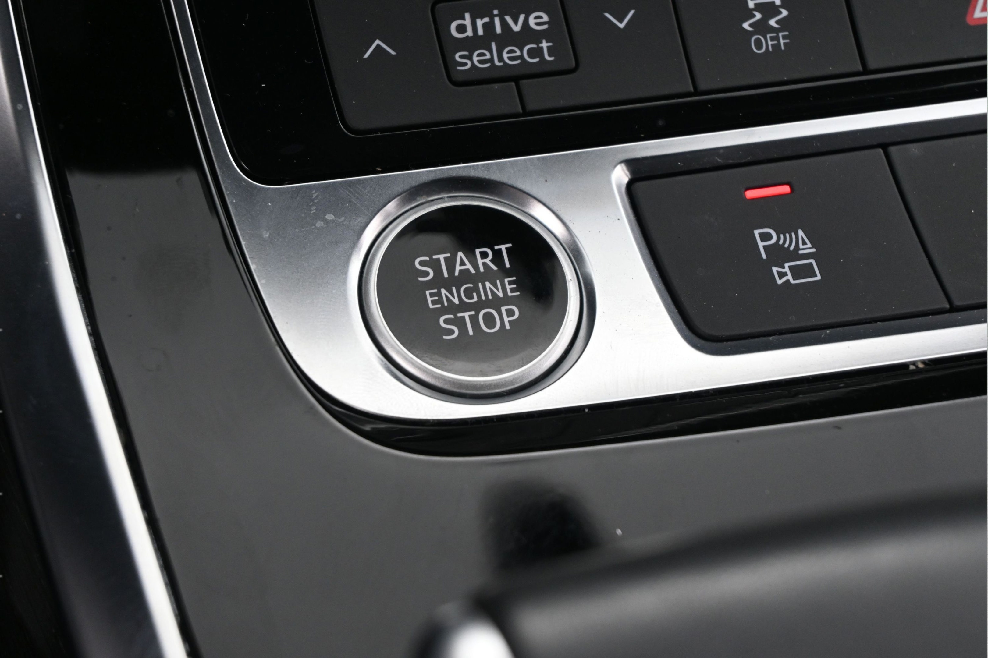 Used 2025 Audi Q7 3.0T Premium AWD/4WD image 39