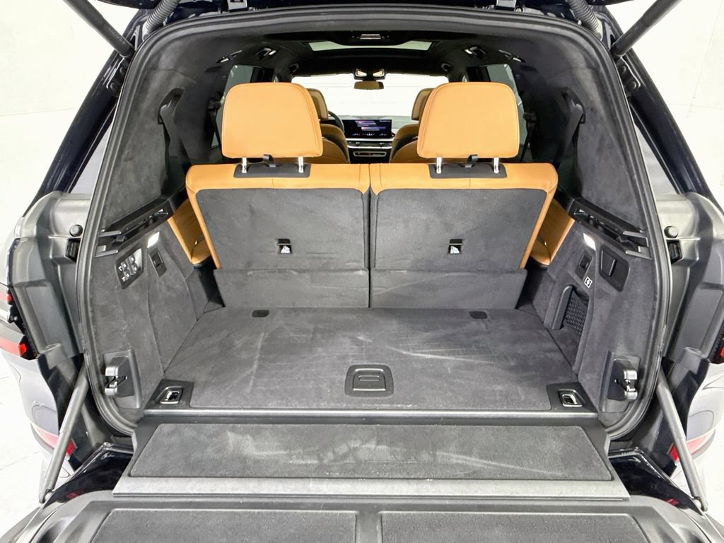 Used 2026 BMW X7 xDrive40i w/ M Sport Package AWD/4WD image 28