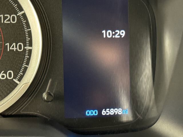 Used 2022 Toyota Corolla SE FWD image 25