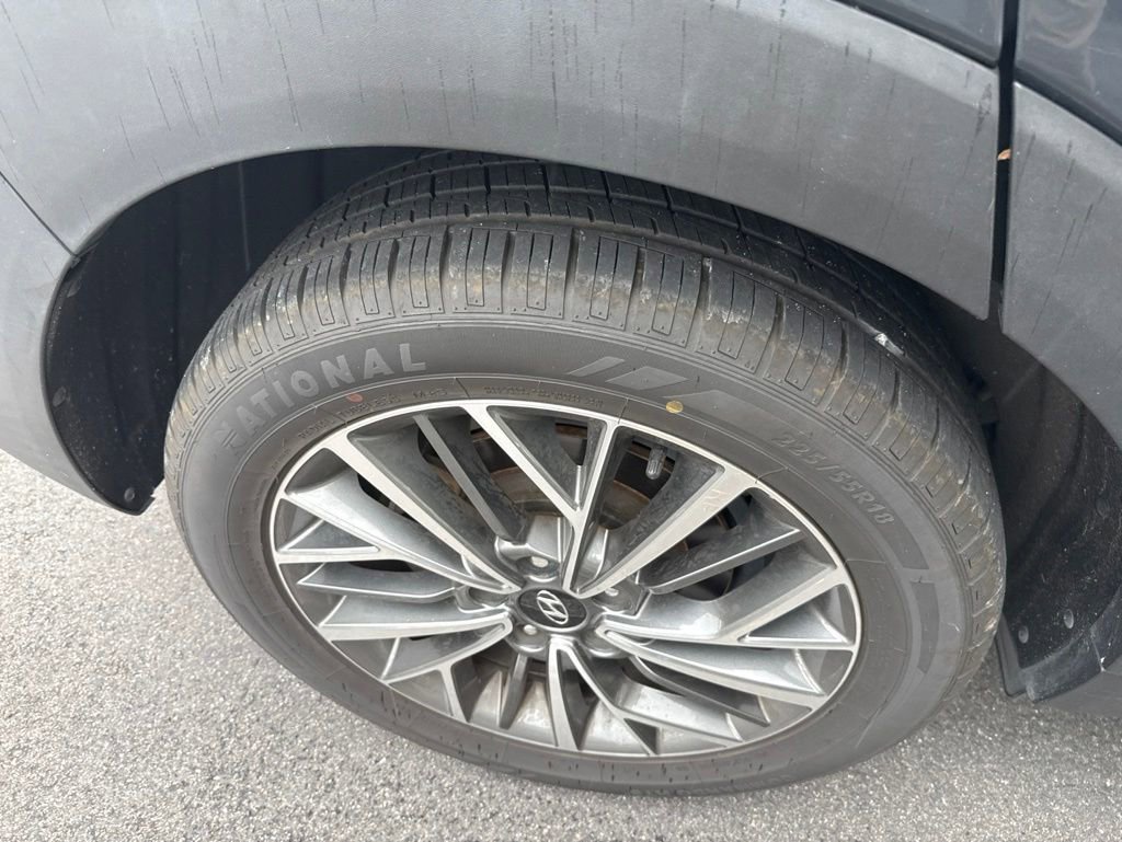 Used 2021 Hyundai Tucson Ultimate FWD image 3