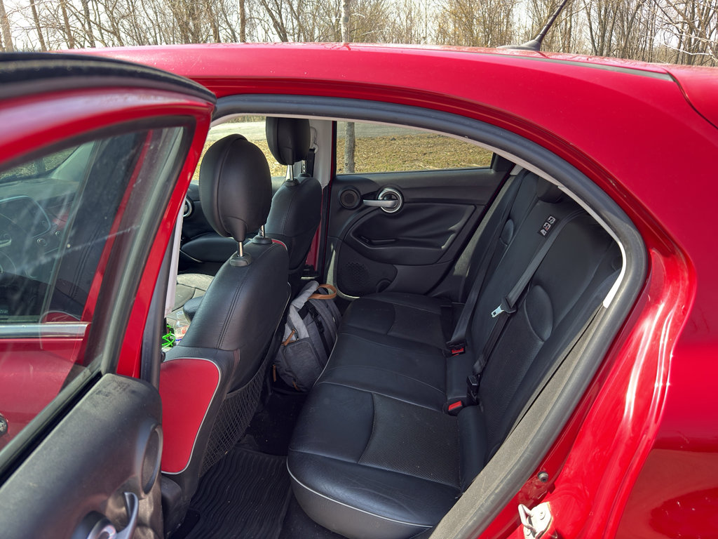 Used 2016 FIAT 500X Lounge image 9