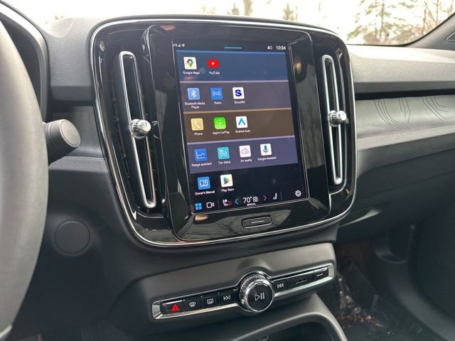 Certified 2023 Volvo C40 P8 Recharge Ultimate w/ Protection Package Premier image 24