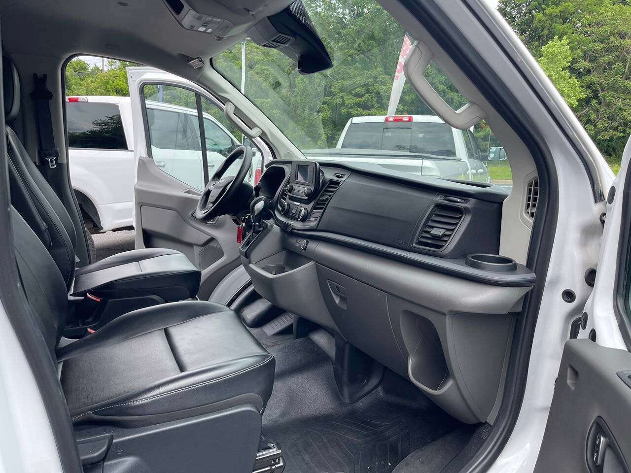 Used 2022 Ford Transit 150 Low Roof RWD image 20