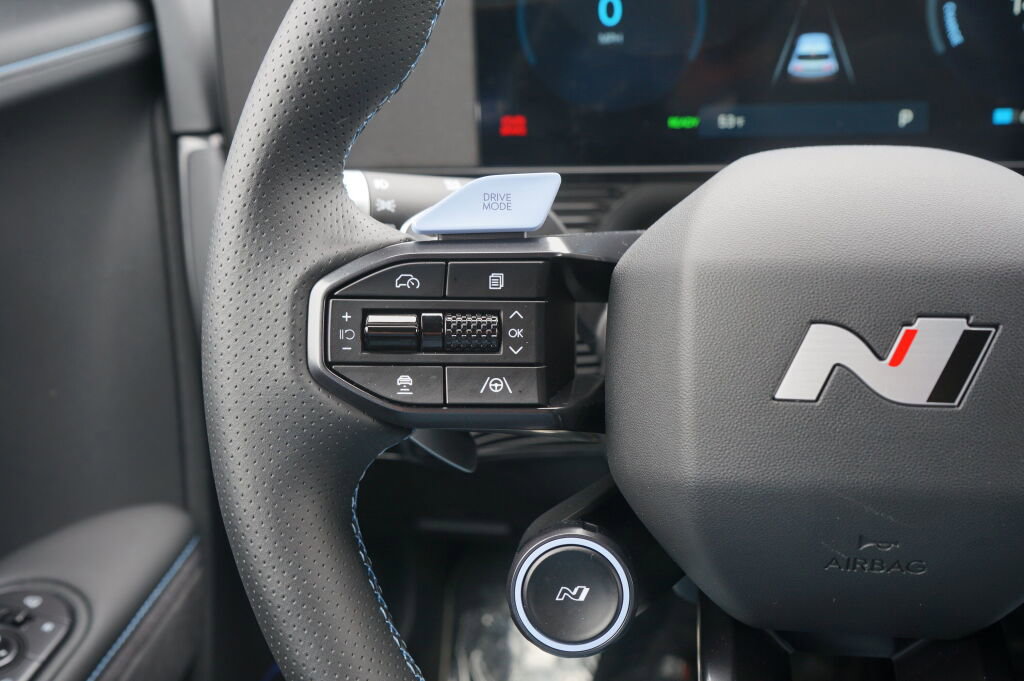 Certified 2025 Hyundai Ioniq 5 N AWD/4WD image 20