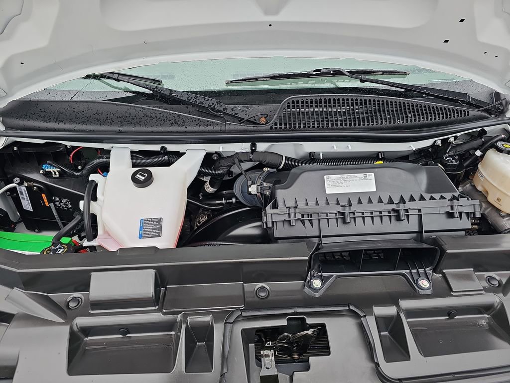 Used 2024 Chevrolet Express 2500 w/ Driver Convenience Package image 30