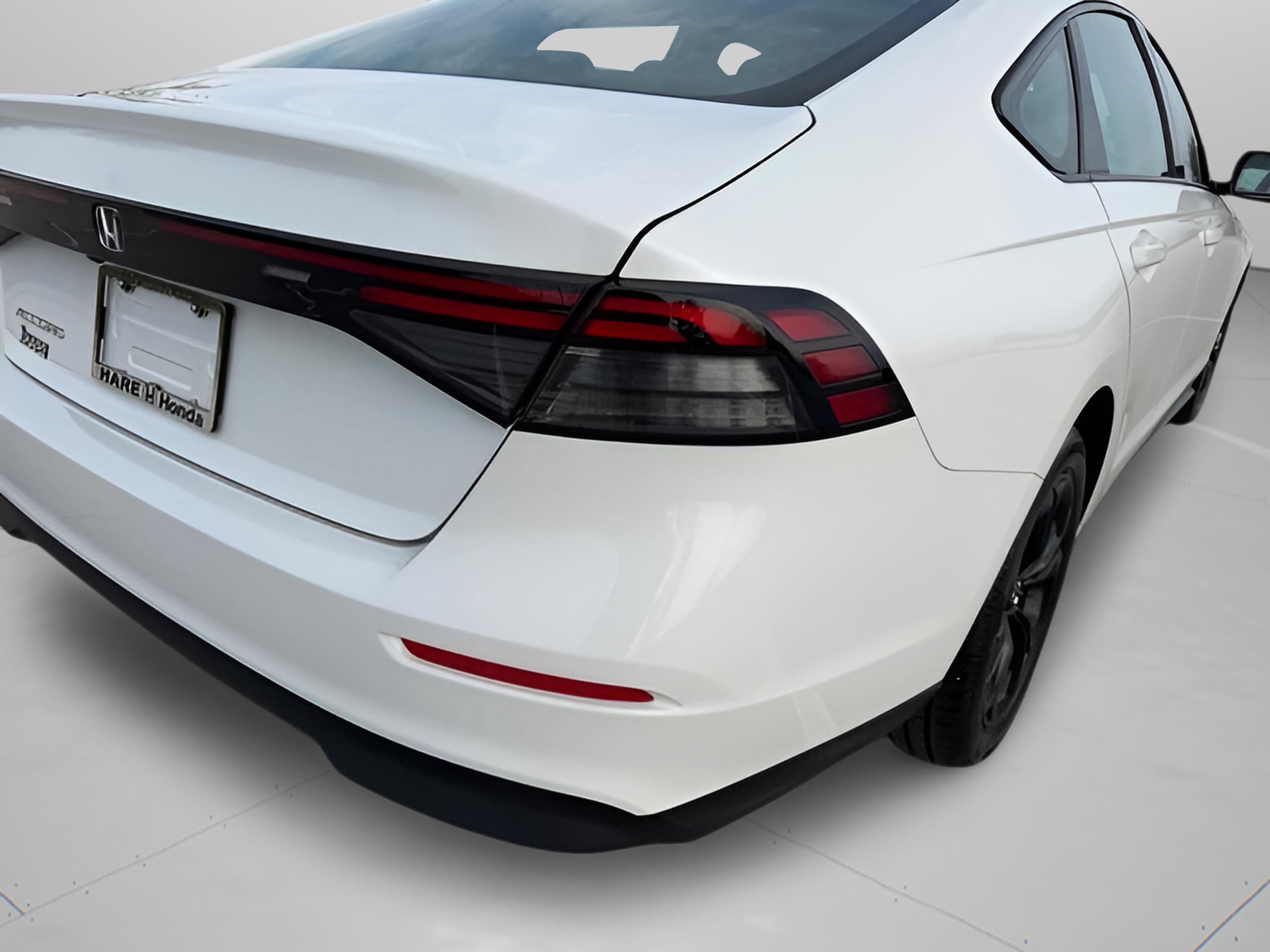 Certified 2025 Honda Accord SE image 31