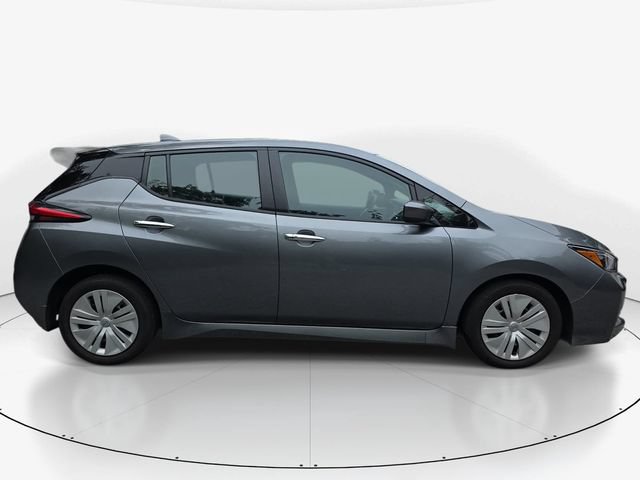 Used 2023 Nissan Leaf S FWD image 4