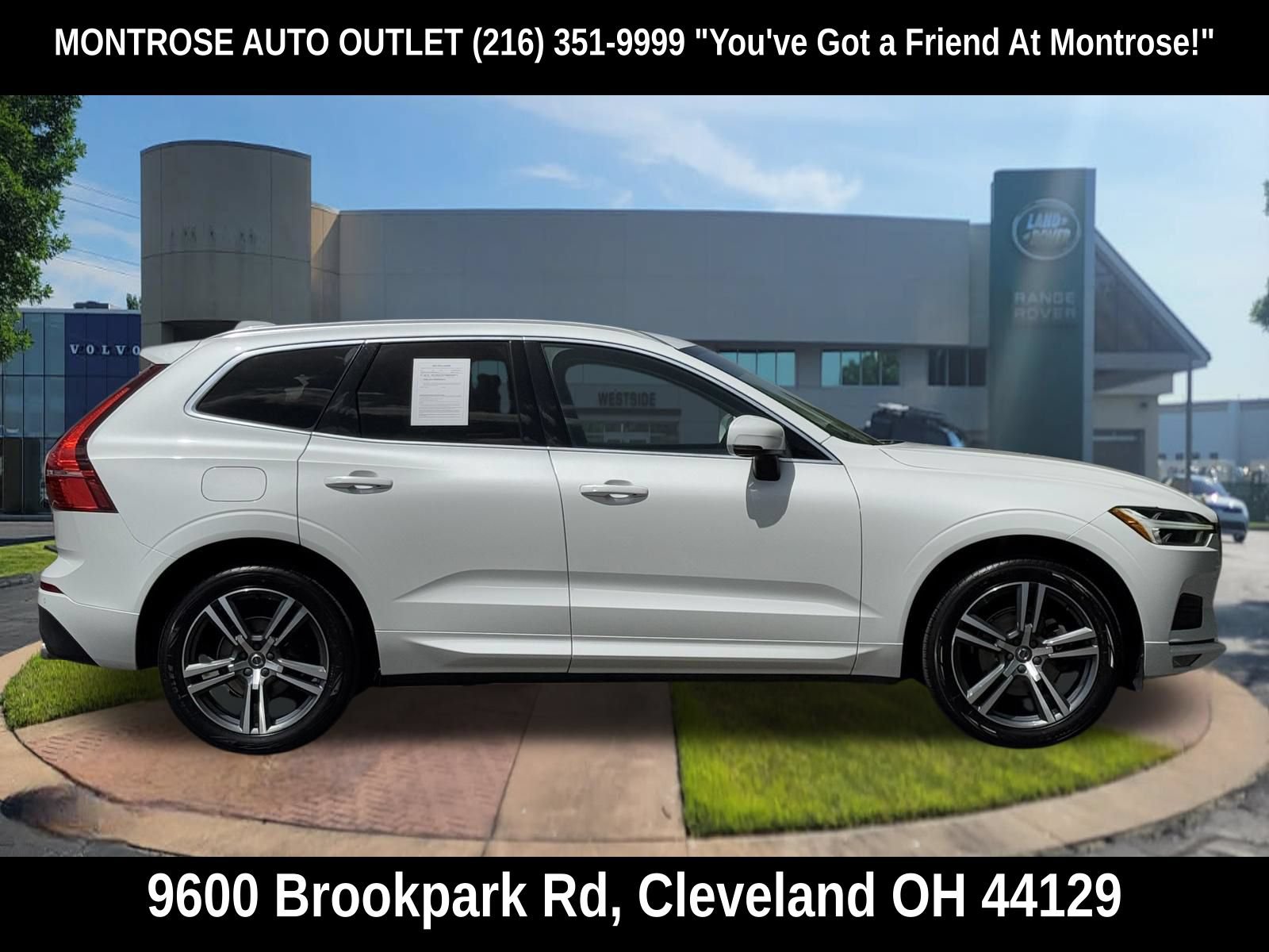 Used 2021 Volvo XC60 T5 Momentum w/ Protection Package AWD/4WD image 3