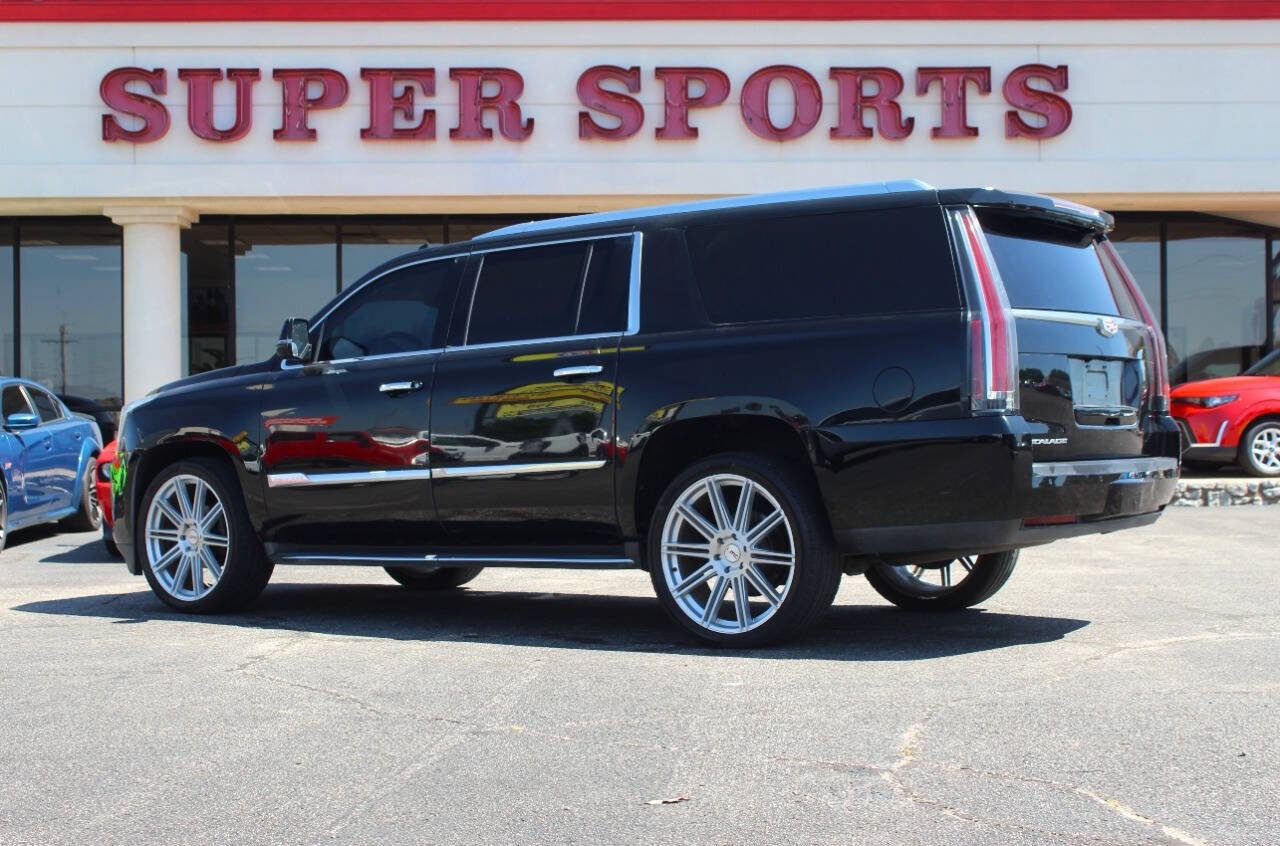 Used 2016 Cadillac Escalade ESV Luxury RWD image 5