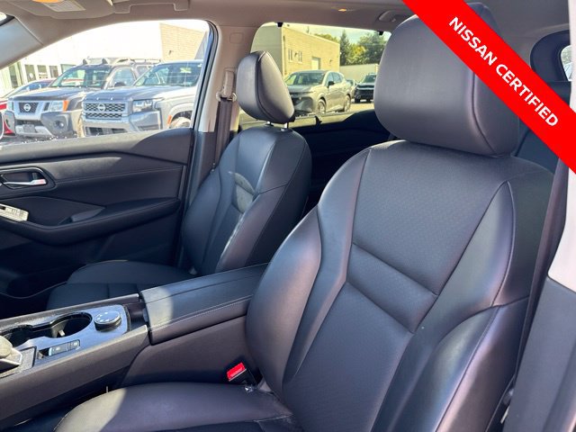 Certified 2024 Nissan Rogue SV w/ SV Premium Package AWD/4WD image 19