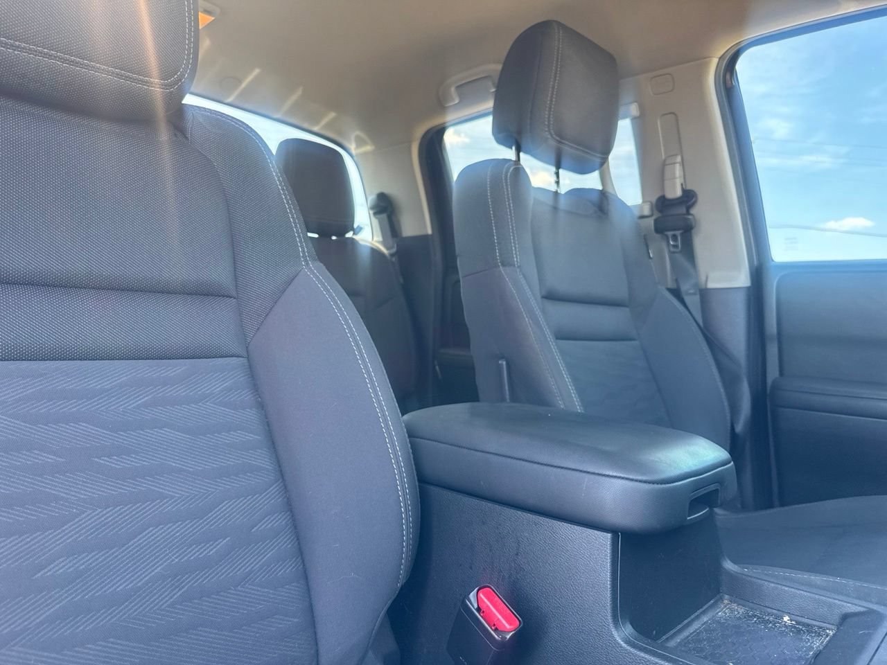 Certified 2022 Nissan Frontier SV AWD/4WD image 24