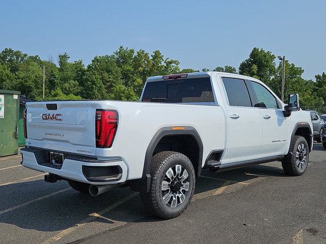 New 2026 GMC Sierra 2500 Denali w/ Denali Reserve Package AWD/4WD image 6