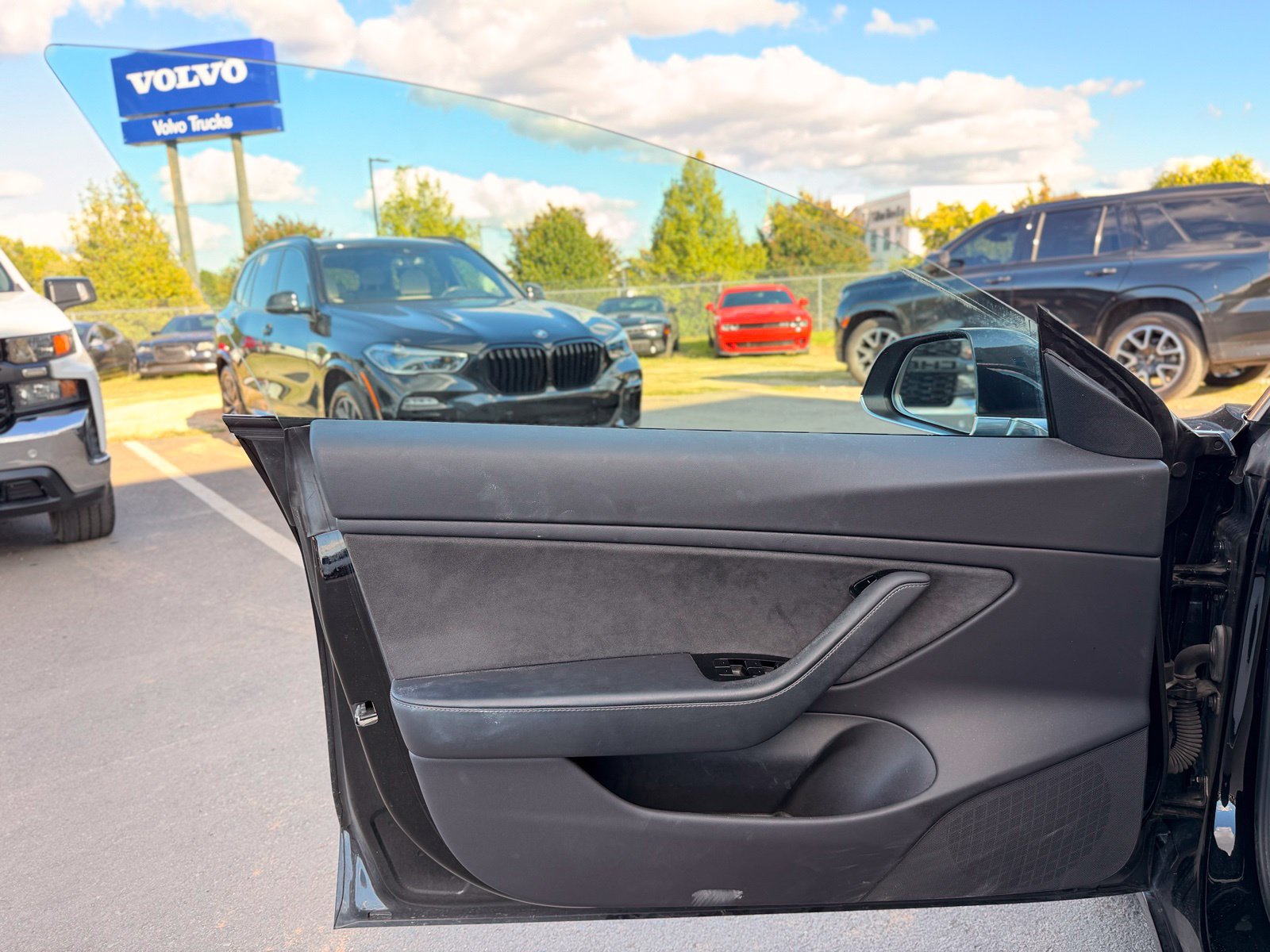 Used 2019 Tesla Model 3 Long Range AWD/4WD image 15