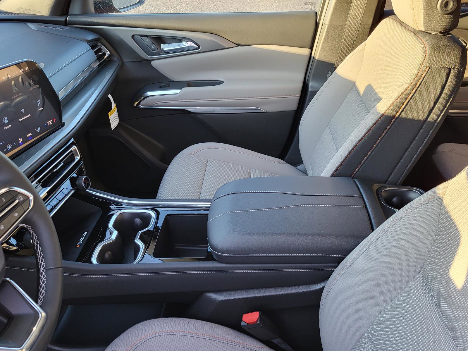 New 2026 Chevrolet Traverse LT w/ Midnight/Sport Edition image 19