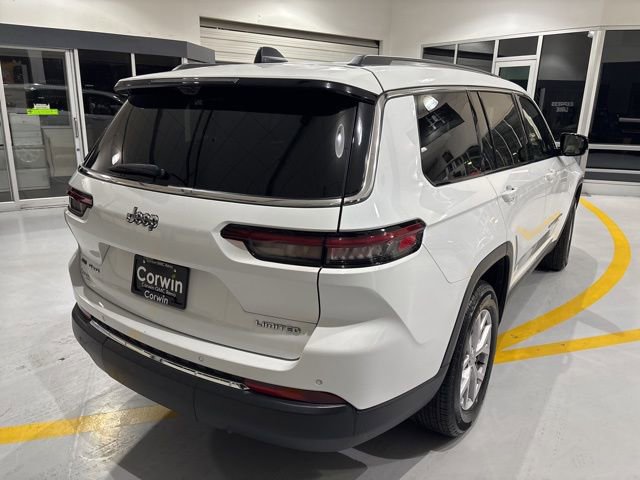 Used 2022 Jeep Grand Cherokee L Limited w/ Luxury Tech Group II image 6