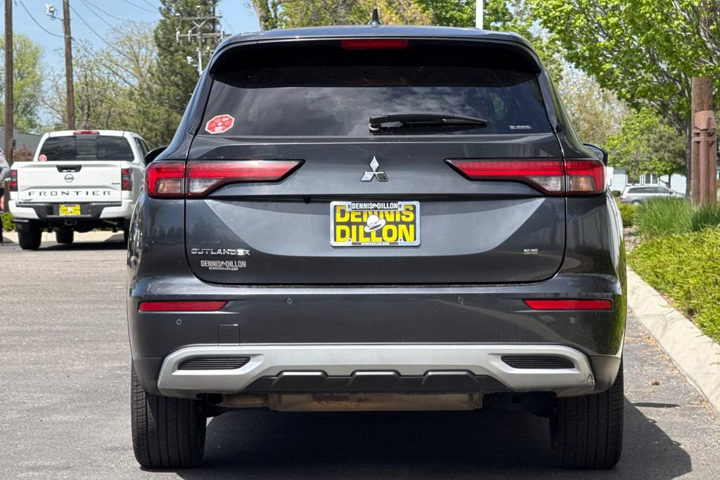 Used 2024 Mitsubishi Outlander SE AWD/4WD image 5