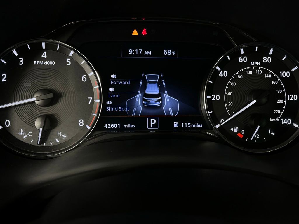 Used 2024 INFINITI QX80 Luxe image 17