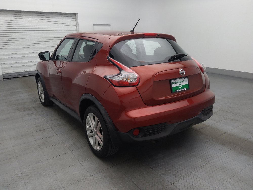 Used 2015 Nissan Juke S FWD image 5