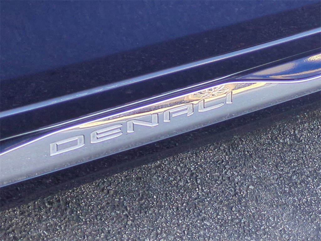 Used 2022 GMC Terrain Denali w/ Denali Premium Package image 35