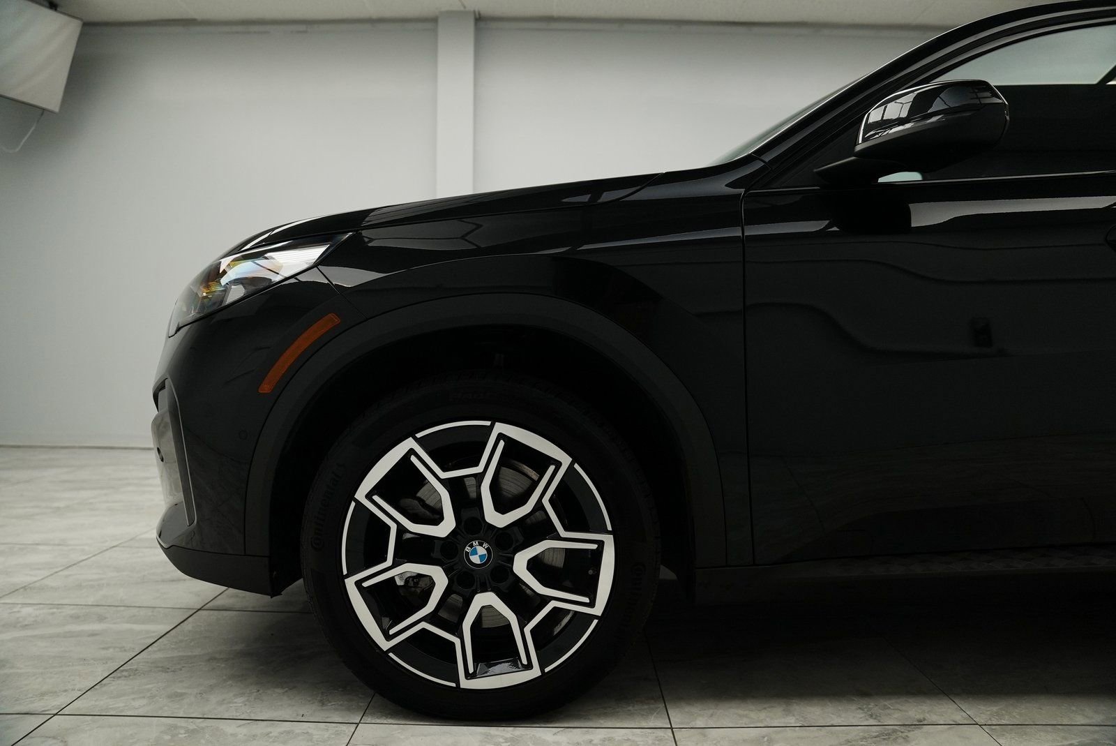 Used 2025 BMW X2 xDrive28i w/ Convenience Package image 10