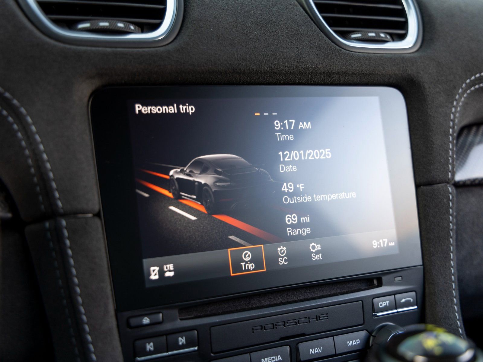 Certified 2023 Porsche 718 Cayman GT4 RS RWD image 40