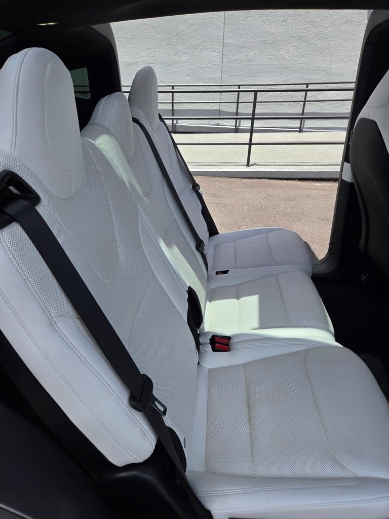 Used 2022 Tesla Model X AWD/4WD image 45