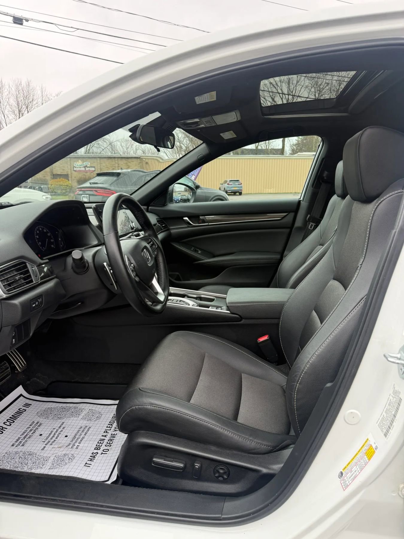 Used 2021 Honda Accord Sport image 15