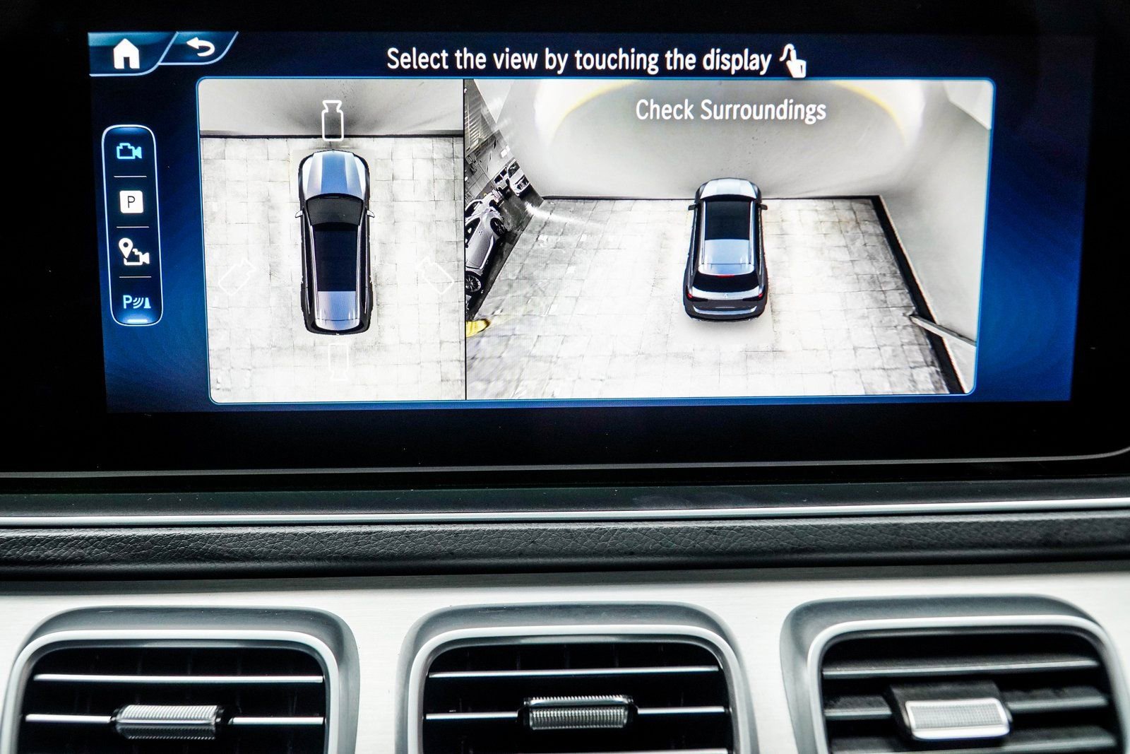 Used 2025 Mercedes-Benz GLS 450 4MATIC image 26