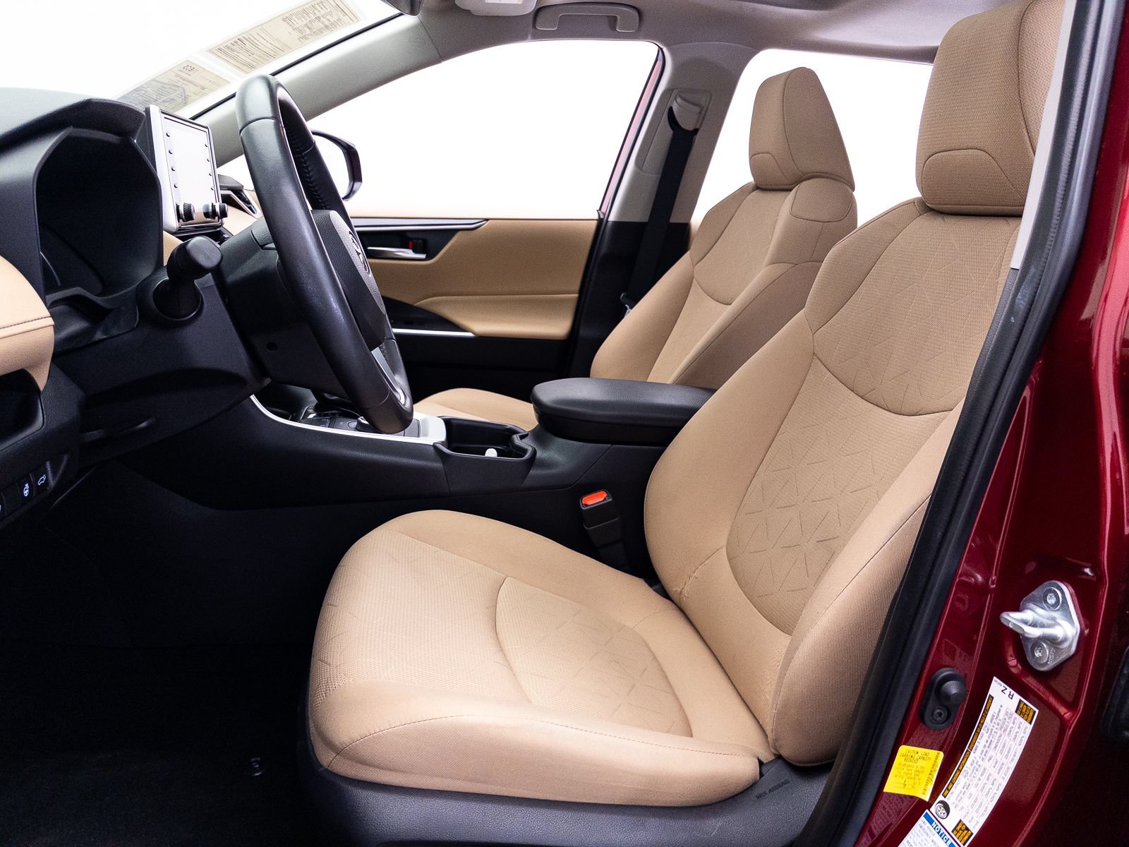 Used 2021 Toyota RAV4 XLE w/ Convenience Package AWD/4WD image 21