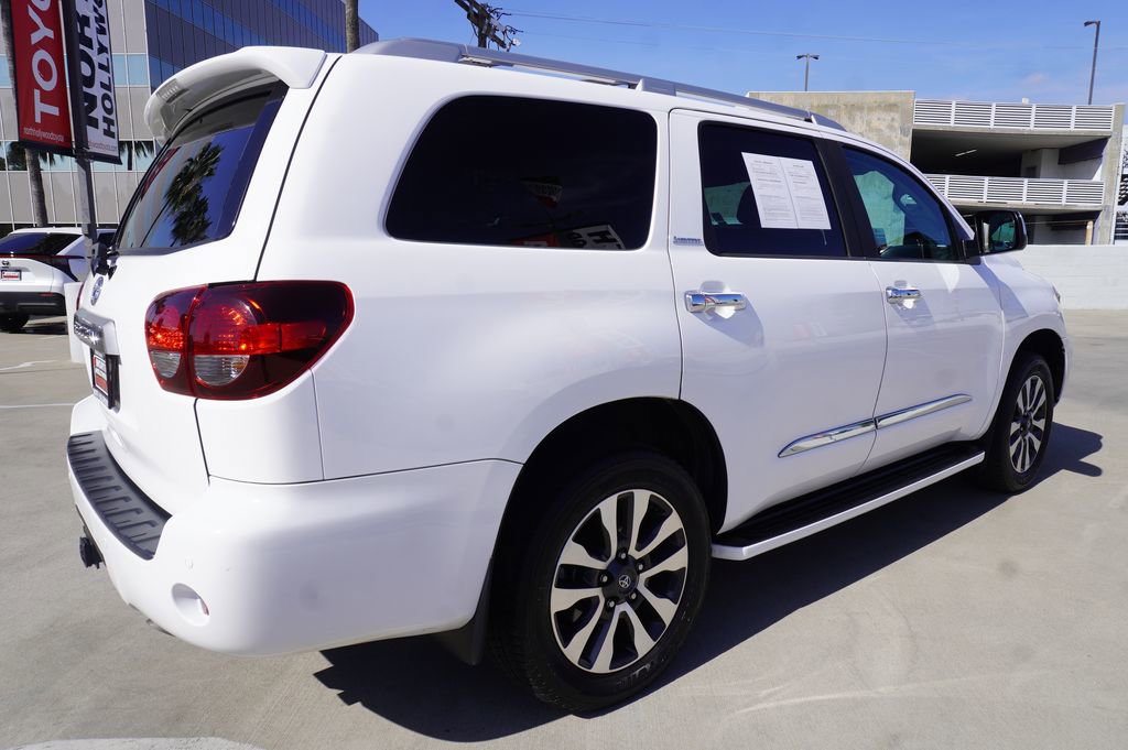 Certified 2020 Toyota Sequoia Limited w/ Safety & Convenience Package image 7