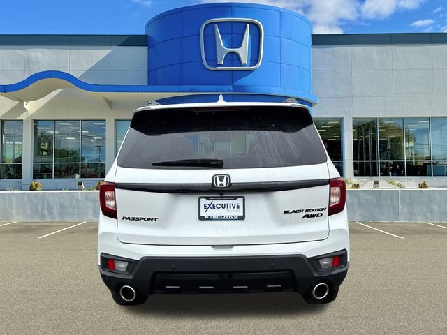 Used 2024 Honda Passport Black Edition image 3