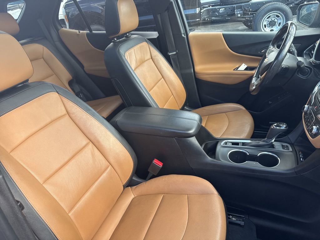 Used 2020 Chevrolet Equinox Premier AWD/4WD image 32