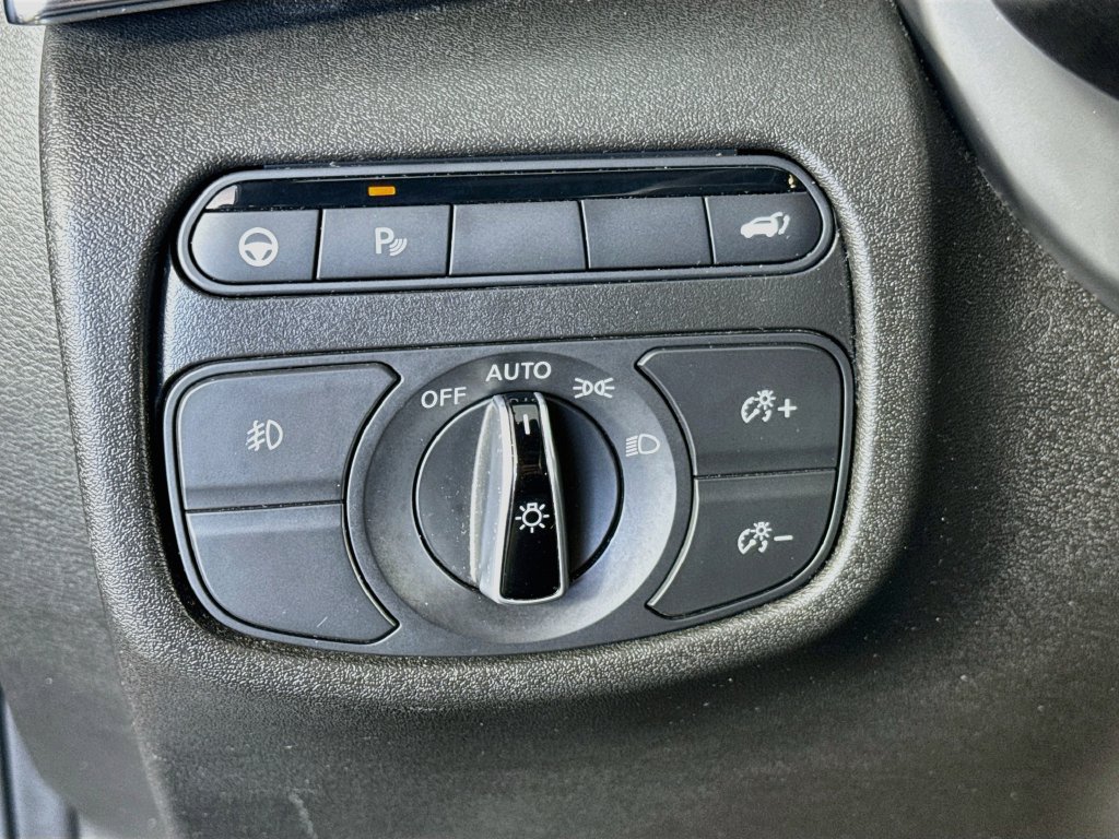 Certified 2023 INFINITI QX55 Essential AWD/4WD image 10