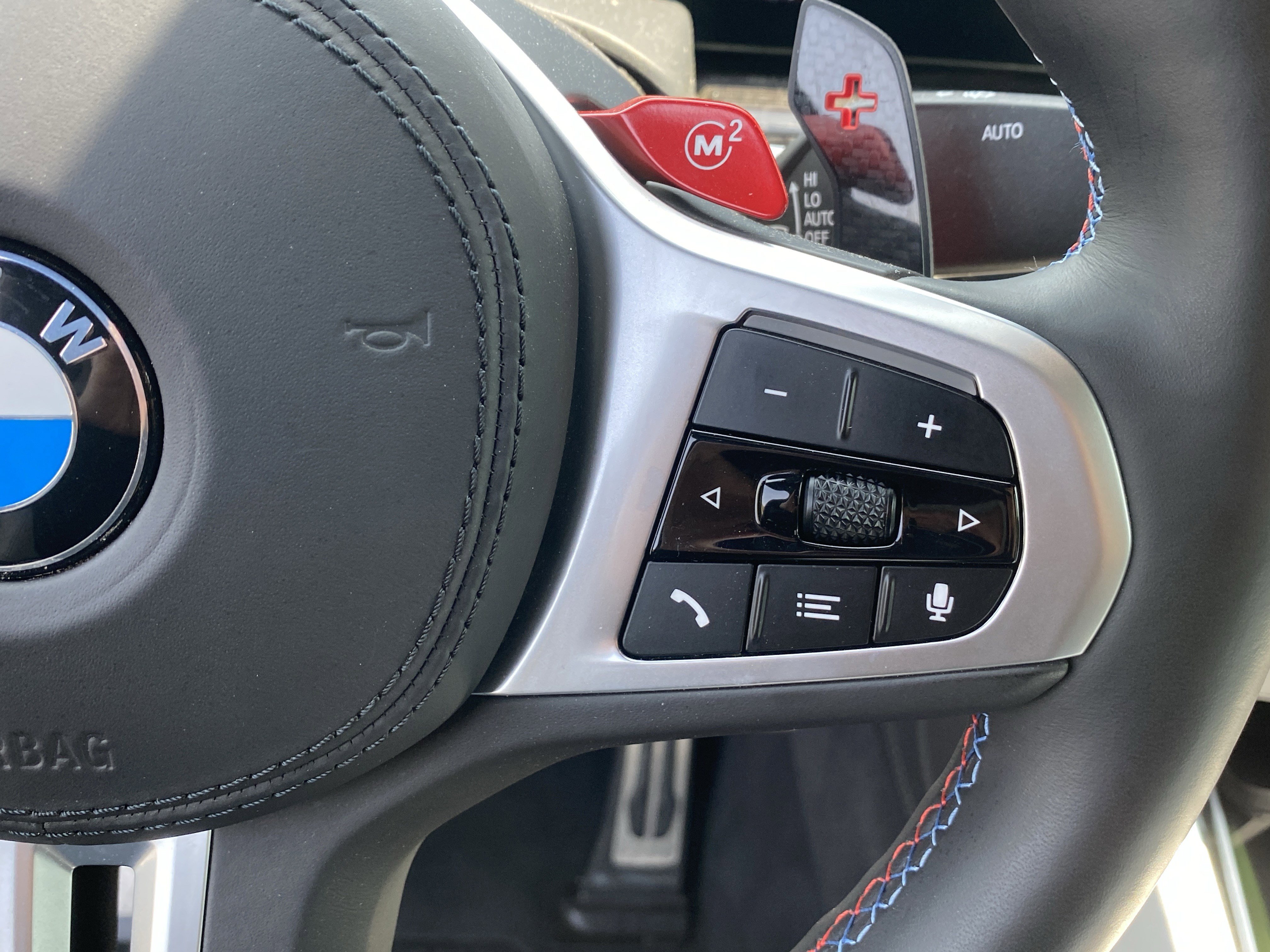 Used 2025 BMW X6 M Competition w/ Executive Package image 31