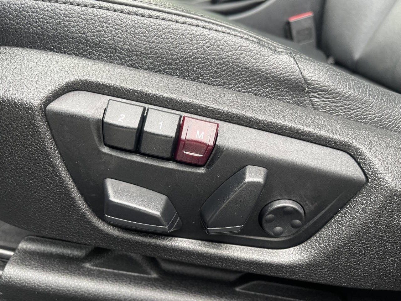 Used 2014 BMW 328i Gran Turismo xDrive image 18