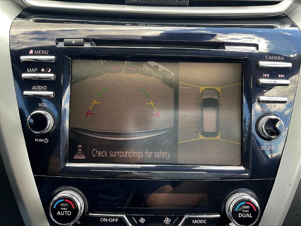 Used 2020 Nissan Murano SL w/ Moonroof Package AWD/4WD image 14